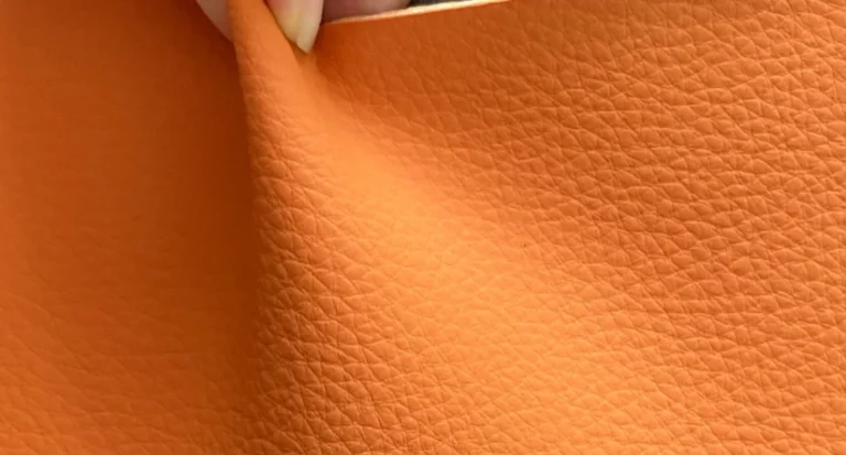 What is the difference between PU leather and silicone leather?