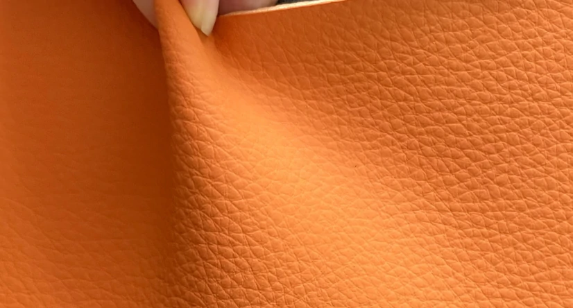 What is the difference between PU leather and silicone leather?