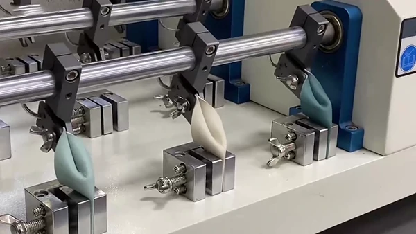 PU leather flexing resistance test